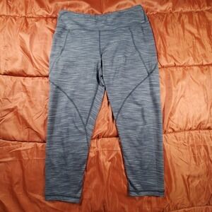 Patagonia Women's Worn Wear Centered Crops‎ Leggings Forge Grey Size Large EUC